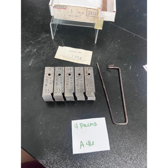 RIDGID 1/2" 4PJ NPT UNF Alloy Steel Universal Bolt Dies 38210 - Picture 8 of 11